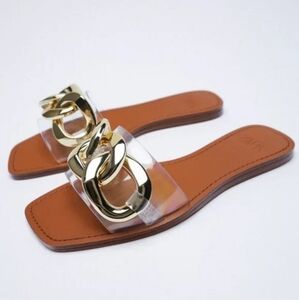 NWOT Zara Size 41 (7 US) Gold Metal Chain Flat Sandals!